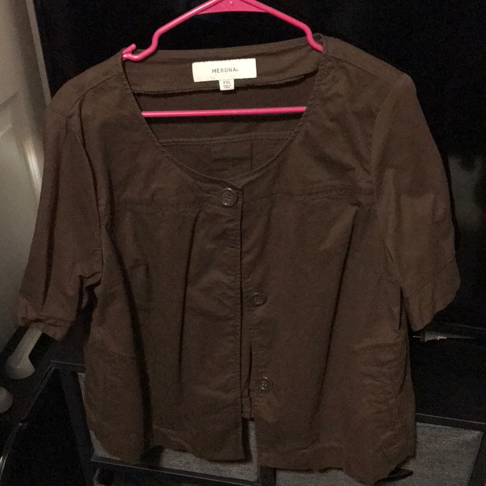 SUPER CUTE MERONA SHORT SLEEVE BUTTON UP! Size 2XL